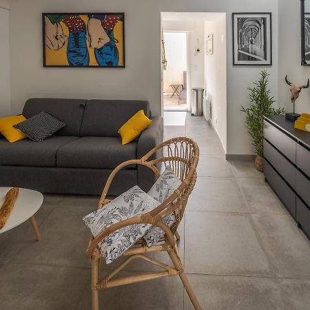 Appartement Terrasse Climatise Calme En Centre-Ville LʼIsle-sur-la-Sorgue Екстериор снимка